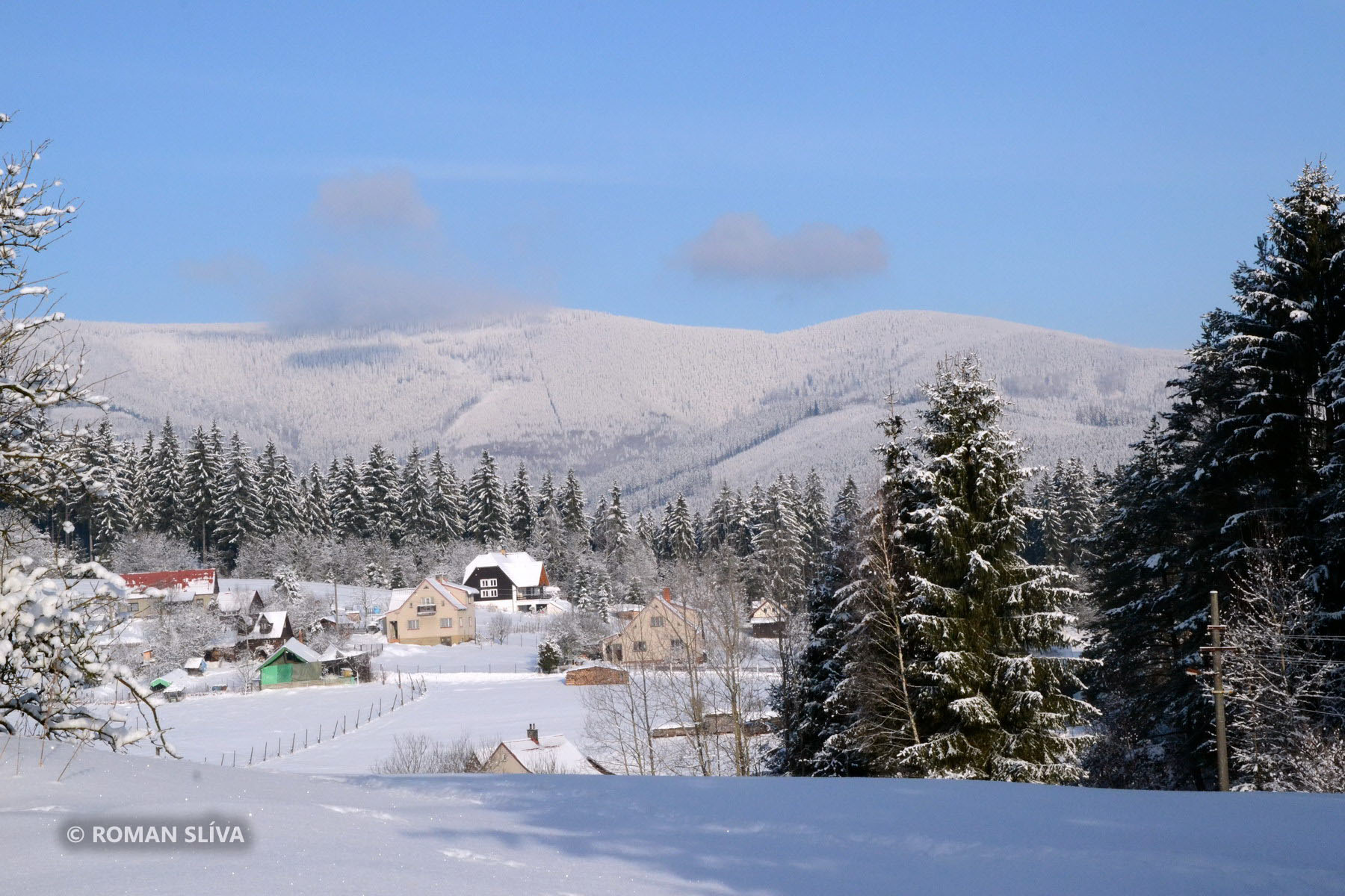 &copy;&nbsp;Roman Slíva